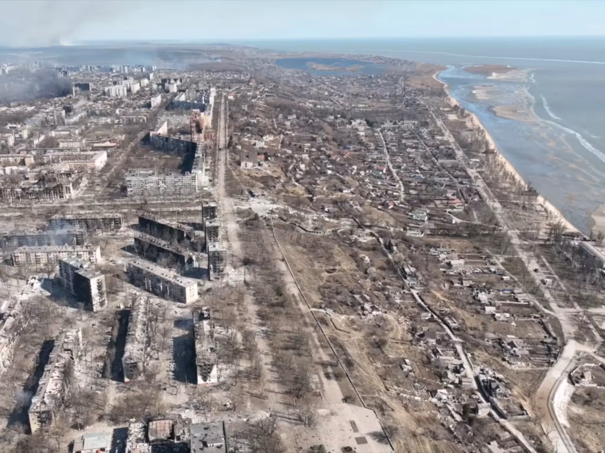 Mariupol distrutta dai russi Mariupol distrutta dai russi